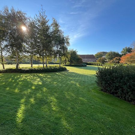 Nyrenoveret Lejlighed Med Balkon Og Parkering Esbjerg Bagian luar foto