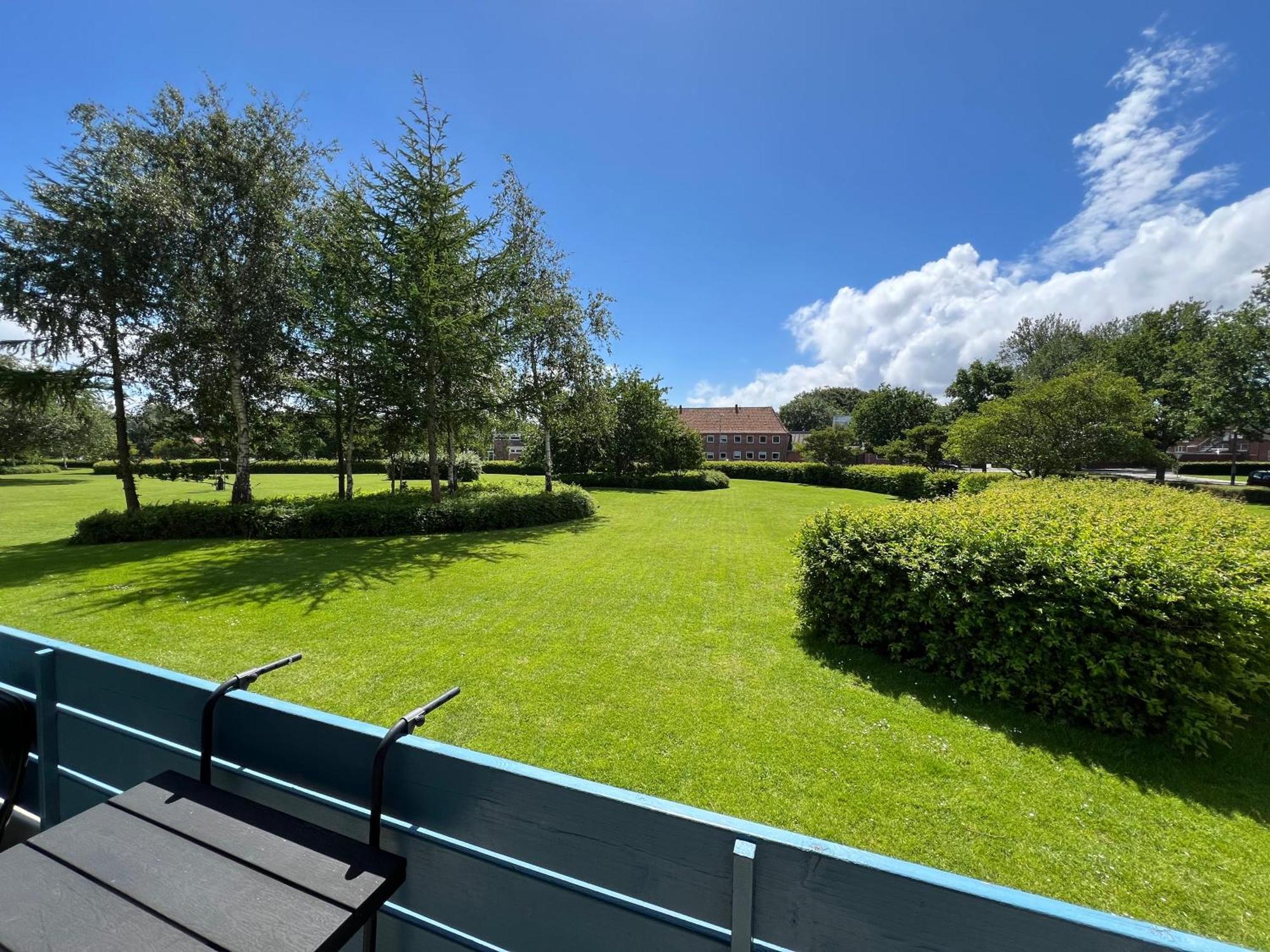 Nyrenoveret Lejlighed Med Balkon Og Parkering Esbjerg Bagian luar foto