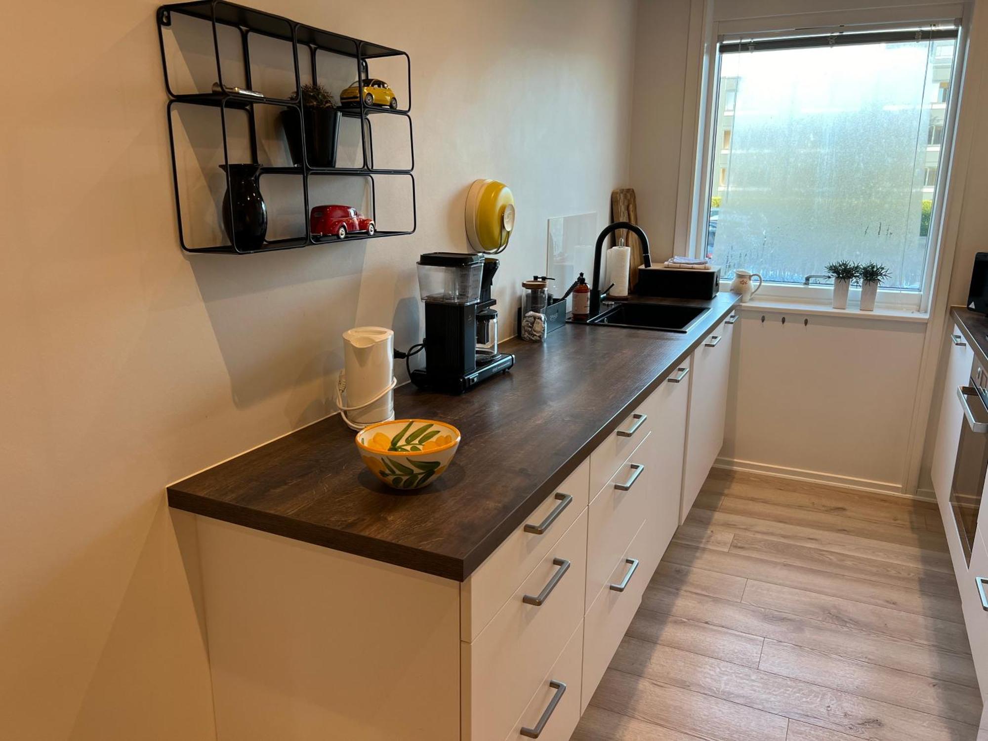 Nyrenoveret Lejlighed Med Balkon Og Parkering Esbjerg Bagian luar foto